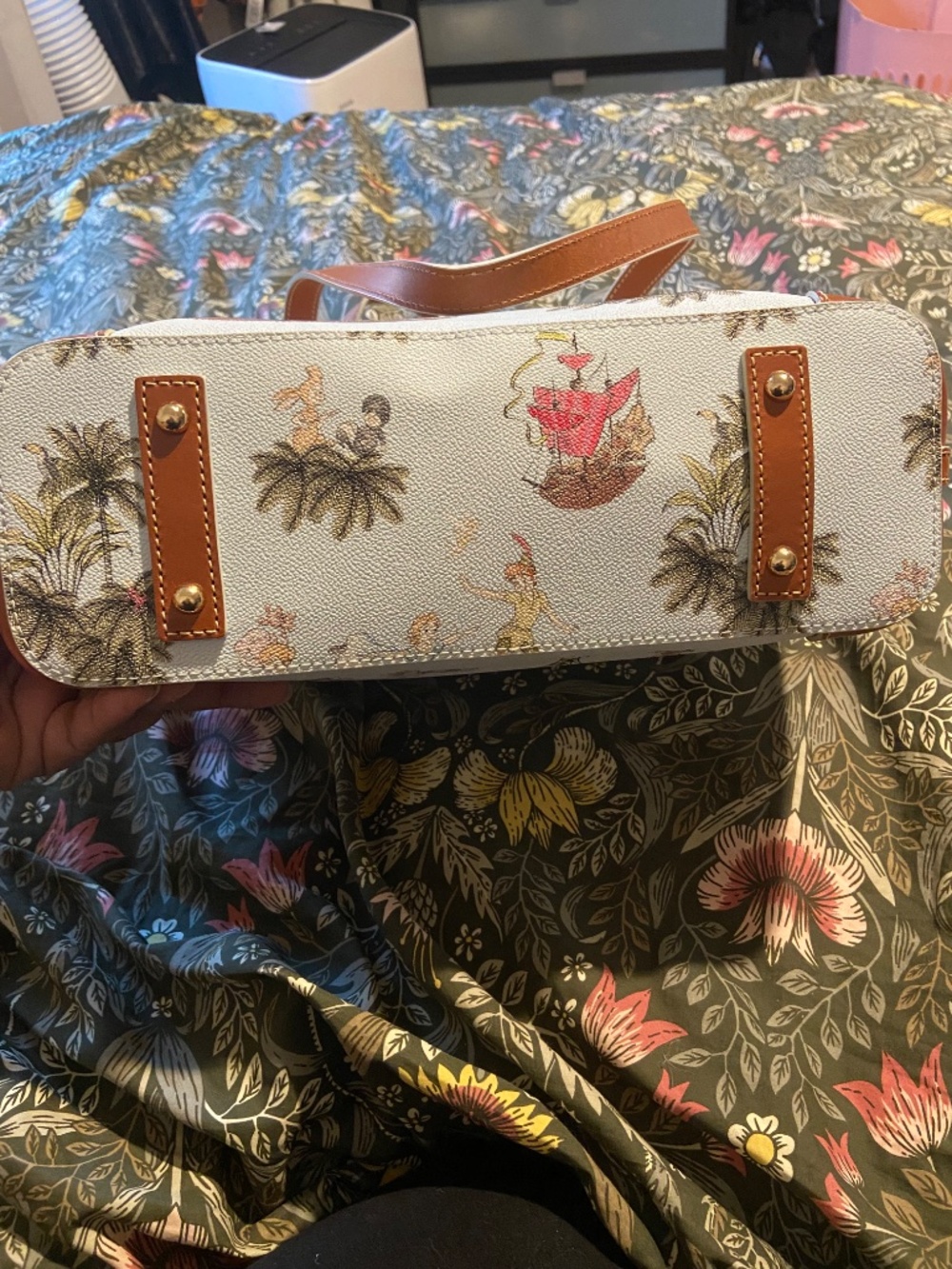 Peter Pan and Jolly Rogers Dooney & Bourke - Picture 3 of 10